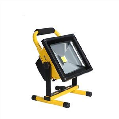 IP65 pārnēsājams uzlādējams LED plūdlamps 30 w ar maiņstrāvas uzlādes kabeli